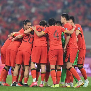 银河娱乐-中国足球联赛轰动全民，球员们备战状态良好的简单介绍